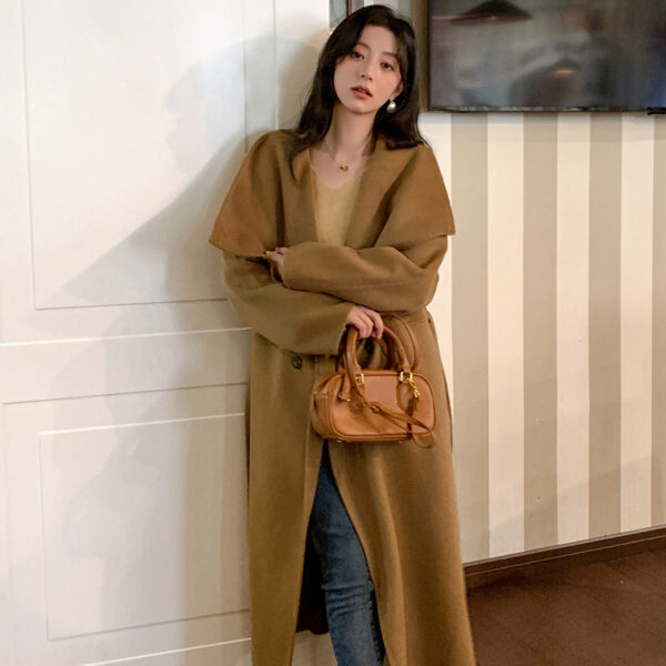 Women's Large Lapel Pure Color Tied Warm Reversible Woolen Coat - Image 5